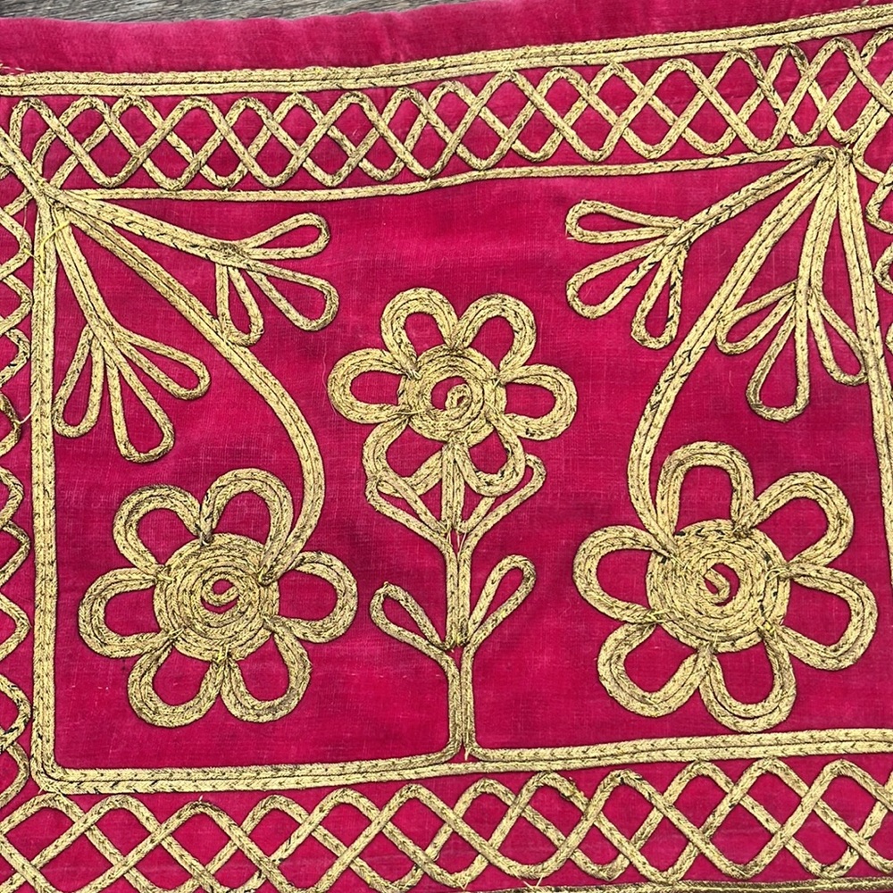 Vintage Bohemian Velvet Bag - Picture 2 of 8